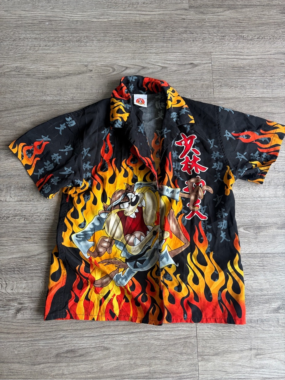 2003 Tasmanian Devil Black Flame Graphic Short-Sleeve Shirt